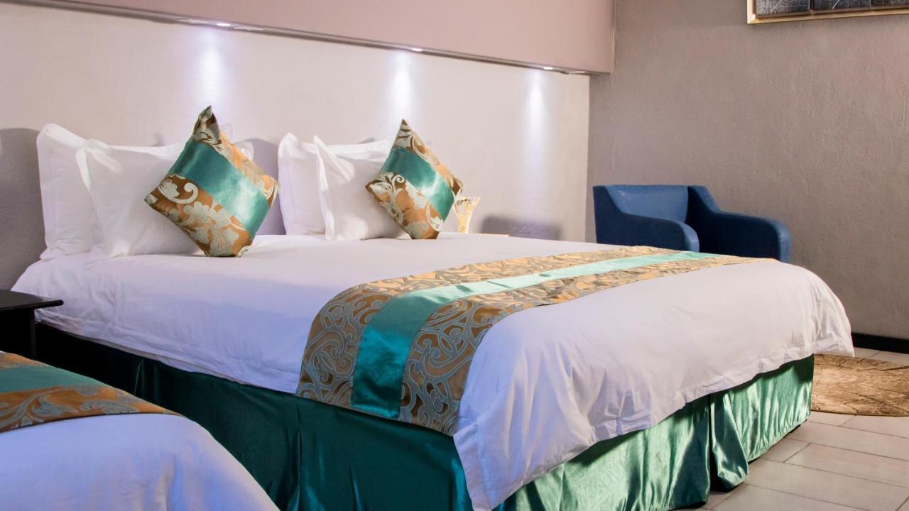 Urban Bliss Hotel Kabwe Экстерьер фото